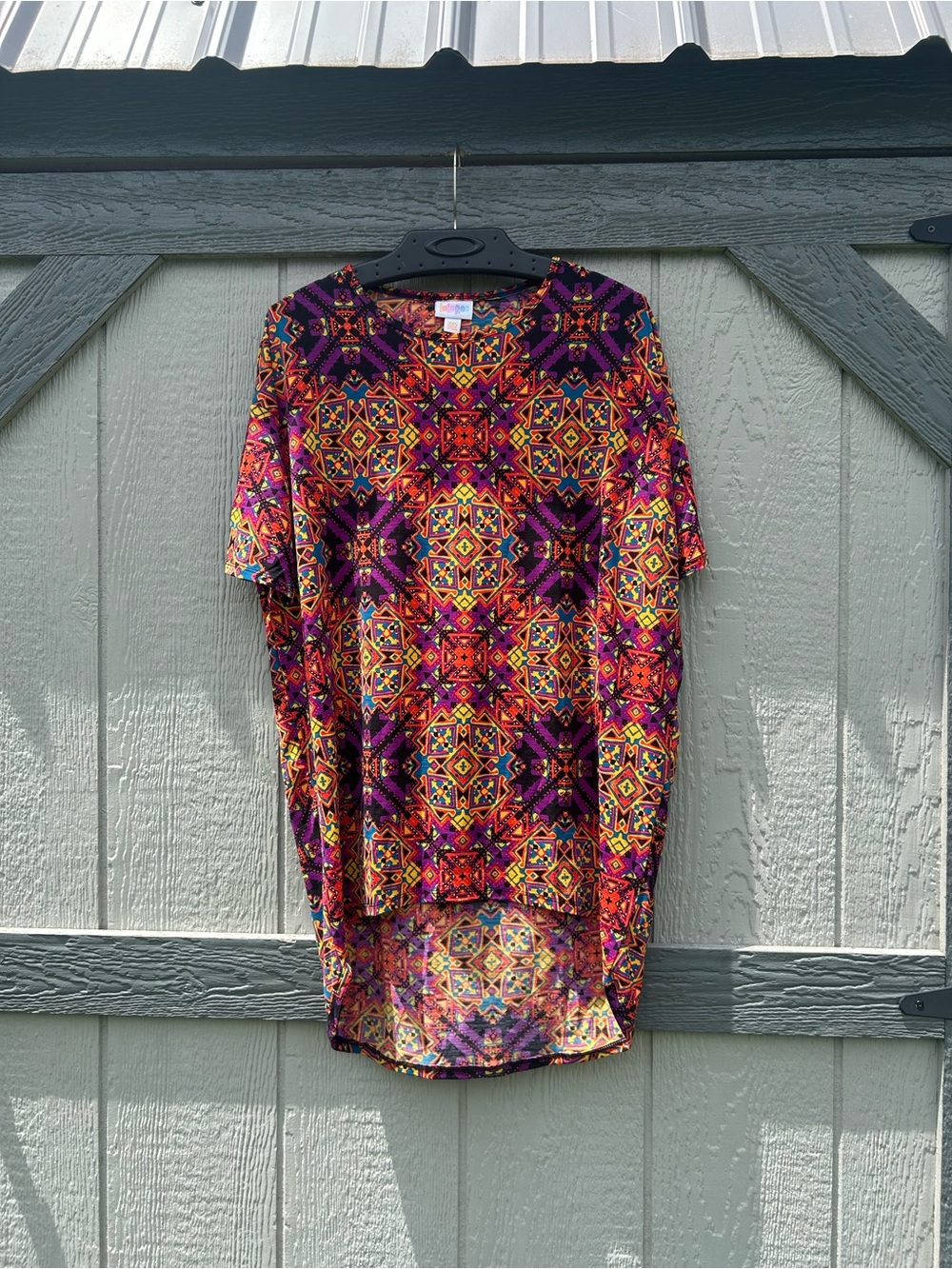 LuLaRoe Irma Tunic Top 2XS Purple Geometric Print Hi-Low Hem Short Sleeve